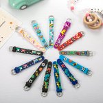 Personalisierte Dinosaurier Fantasy Einhorn Schmetterling Fahrzeug einstellbare Silikon medizinische Alarm-ID-Armband mit eingraviertem Text Notfall Geschenk für Kinder