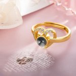 Anello personalizzato con proiezione fotografica Cuore 100 lingue ti amo