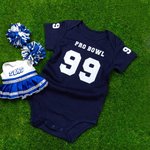 Personlig sporttröja med fotbollsdesign och namn, nummer och laglogotyp 100% bomull Present till baby
