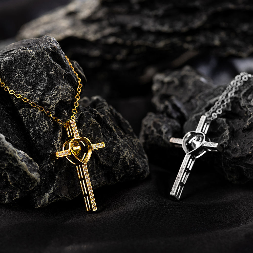 Pendentif Cœur Croix Personnalisé