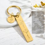 Nome personalizzato Fiore di nascita Portachiavi in acciaio inossidabile con disco iniziale