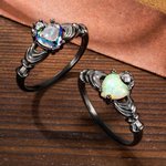 Henkilökohtainen Opal Claddagh Ring