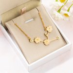 Collier Personnalisé avec Signe Astrologique et Fleurs de Naissance Cadeau Anniversaire Fête des Mères pour Femme