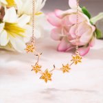 Collier Personnalisé avec Signe Astrologique et Fleurs de Naissance Cadeau Anniversaire Fête des Mères pour Femme
