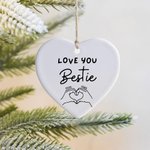 Cadeau d'anniversaire personnalisé en céramique avec un coeur et un sac pour la meilleure amie