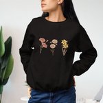 T-shirt ou Sweatshirt Personnalisé avec Fleur de Naissance Cadeau Fête Anniversaire pour Mamie Maman