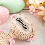 Coquetier d'Œuf en Rotin Personnalisé avec Nom Porte-Œuf Tressé Cadeau de Pâques pour Famille