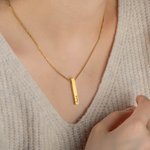 Collier Gravure Personnalisé sur 4 faces de Pendentif de Barre pour Femme Cadeau Anniversaire St-Valentin