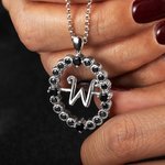 Personalisierte Initiale Halskette Morticia Rotierende Sterling Silber Messing Mittwoch Halskette