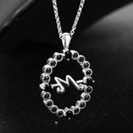 Personalisierte Initiale Halskette Morticia Rotierende Sterling Silber Messing Mittwoch Halskette