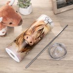 Gobelet personnalisé Highland Cow 20oz Food-Grade Skinny Tumbler avec paille et nom Cadeau d'anniversaire de Noël pour l'amateur de Highland Cow