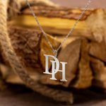 Personalisierte Schicke Namenskette mit Zwei Initialen Doppelbuchstaben Halskette Geschenk für Mutter Damen Mädchen zur Hochzeit Geburtstag