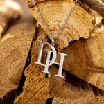 Personalisierte Schicke Namenskette mit Zwei Initialen Doppelbuchstaben Halskette Geschenk für Mutter Damen Mädchen zur Hochzeit Geburtstag