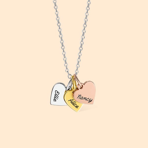 Collier de 1-3 Médailles Personnalisées avec Prénoms Gravés Pendentif en Forme de Cœur Cadeau pour Famille Sœur