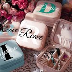 Personalisierte Schmuck Geschenkbox mit Namen Aufbewahrungsbehälter für ihren Geburtstag Muttertag Weihnachten Brautjungfer Geschenk
