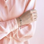 Bracelet de Projection Personnalisé avec Photo Bijou Orné de Trèfle à Quatre Feuilles Micro-sculpté Cadeau d'Anniversaire de Fête des Mères pour Elle