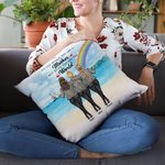 Personnalisé au monde, vous êtes une mère mais pour nous, vous êtes le monde Beach View et Rainbow Throw Pillow Cover