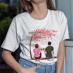 T-shirt personnalisé d'arbre d'histoire d'amour de couple pour toujours T-shirt unisexe de base d'anniversaire