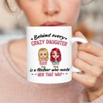 Personalizowany kubek ceramiczny na prezent dla mamy - za każdą szaloną córką stoi matka, która ją stworzyła