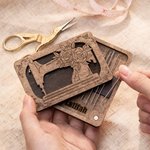 Personalisierte Magnetische Nadelbox aus Holz Sticknadel Aufbewahrungsbox Handarbeit Nähzubehör für Bastler Handwerk-Liebhaber