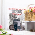 Plaque acrylique personnalisée Déclaration d'amour Poésie lyrique Je t'aime Vieux couple marchant dans la neige Cadeau de Saint-Valentin Ornement de bureau
