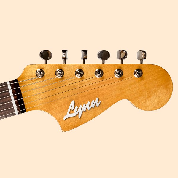 Personalizzato Guitar Headstock Acrylic nome distintivo con retro adesivo strumento Decor regalo di compleanno per gli amanti della musica chitarra