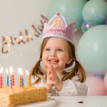 Gepersonaliseerde Baby Kid Birthday Handgeborduurde Katoenen Kroon met Naam voor Verjaardag en Speciale Gelegenheden