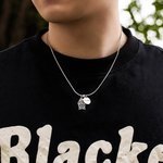 Collar colgante personalizado de baloncesto de cristal estereoscópico con nombre y número grabados Regalo para amante del baloncesto