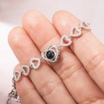 Bracelet personnalisé de projection de photos de coeurs avec texte d'amour en 100 langues Bijoux en zircon Cadeau d'anniversaire de Saint-Valentin pou