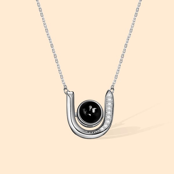Personalizzato Micro-incisione proiezione immagine Ferro di cavallo Diamante Collana in argento Sterling regalo per la donna Compleanno Anniversario