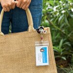 Personalizada Pintura Estilo Pet Retrato Insignia Carrete con Glitter Paw Print Charm para Veterinario Enfermera Pet Lover Regalo