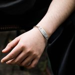 Gepersonaliseerde roestvrij staal Emergency Unisex Medische Alarm ID Armband met gegraveerde berichten Thoughtful Verjaardagscadeau