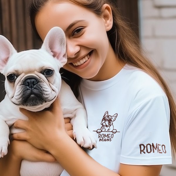 Camiseta personalizada para perro con el nombre bordado en la manga, ideal como regalo para mamás de perros y amantes de los perros