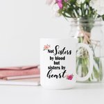 Personlig Inte systrar av blod men systrar av hjärta Girls Trip Vit keramik kaffemugg Besties vänner gåvor