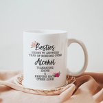 Personlig Besties Tolerating Idiots And Keeping Each Other Sane Vit keramisk mugg Minnesmärke Födelsedagspresent för systrar
