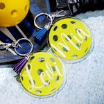 Personalisierte Multicolor Pickleball Acryl Schlüsselanhänger Tasche Tag Pickleball Geschenke für Pickleball Fans Freunde oder Familie