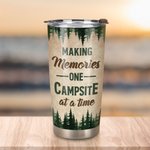 Personalizowany kubek Couple Make Memories Together Campsite at a Time 20oz Prezent urodzinowy Prezent rocznicowy Prezent dla rodziny do codziennego użytku
