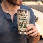 Pareja Personalizada Siéntate junto a la hoguera y bebe Vaso de 20oz Cumpleaños Regalo de Aniversario para Pareja
