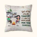 Personalizado Let's Sit By The Campfire And Watch People Park Their Campers Funda de Almohada Regalo de Cumpleaños para Pareja de Camping Decoración del Hogar