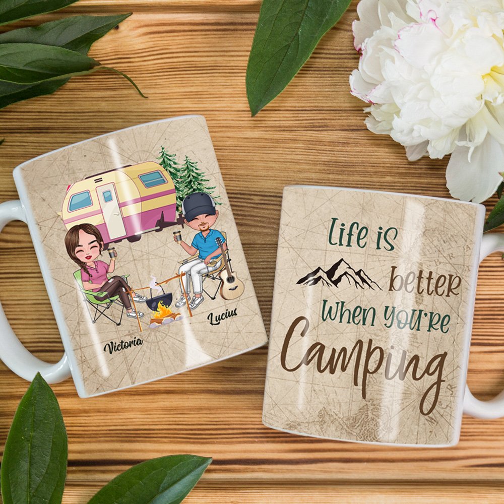 Taza de cerámica blanca personalizada Life is Better When You're Camping Camping Lovers Camping Gift 4