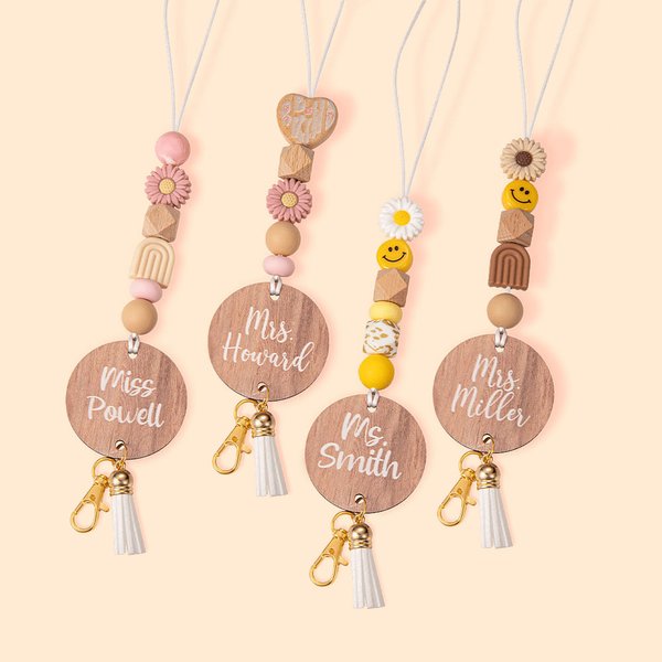 Personalised Boho Daisy Smile Face Rainbow Beaded Teacher Lanyard with Name Teacher Appreciation Gift for Her