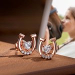 Henkilökohtainen Hevosenkenkä Stud Sterling Silver korvakorut Heart Birthstone ja Zirkoni Lucky Korut lahja tyttö naisille Hevosen ystäville