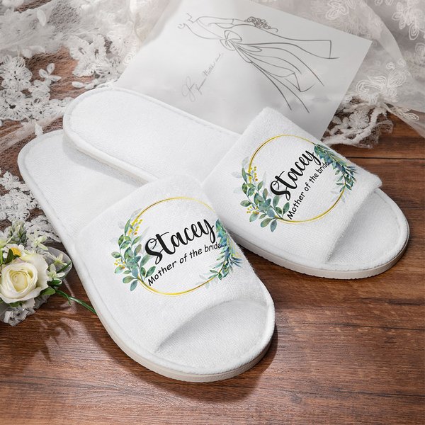 Pantofole da sposa bianche di lusso personalizzate con corona di fiori e nome, set di 2 regali di nozze per la sposa e la damigella d'onore