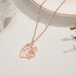 Collana personalizzata mamma e bambino Abbracci di mamma Ciondolo di nascita del bambino Collana di nascita della nuova mamma Gioielli per la prima festa della mamma Regalo per la doccia del bambino