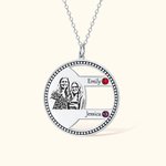 Collier Medaille Personnalisée avec Photo Gravée 2-4 Prénoms Pierres de Naissance Cadeau d'Amitié pour Femme
