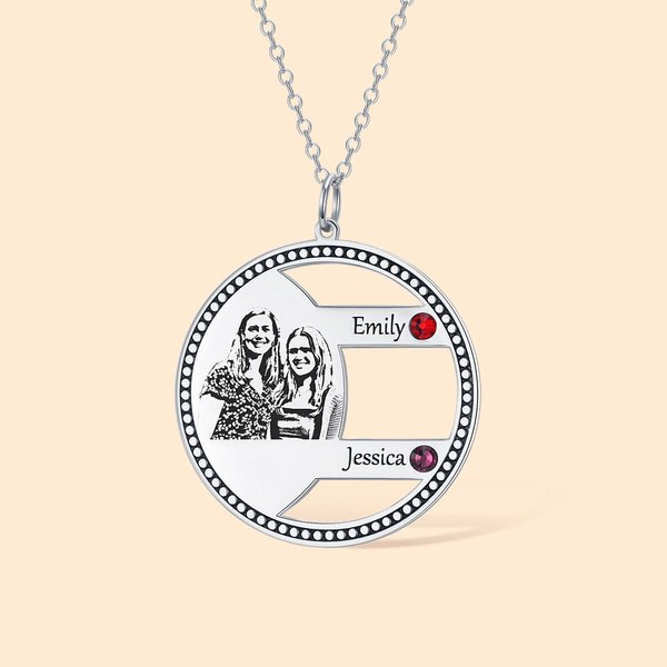 Collier Medaille Personnalisée avec Photo Gravée 2-4 Prénoms Pierres de Naissance Cadeau d'Amitié pour Femme