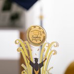 Gepersonaliseerd Afstudeer LED Nachtlampje met Houten Basis Souvenir Ornament Gift voor Universiteit of High School Afgestudeerden