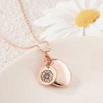 Collana personalizzata con ciondolo apribile con foto, testo e fiore di nascita incisi - Regalo per festa della mamma e compleanno per donne