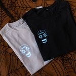 T-shirt ou Sweatshirt Personnalisé avec Nom à Motif Luisant de Crâne Calavera Cadeau Jour des Morts Mexique Halloween