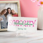 Nombre de la hermandad de mujeres personalizado Placa de cristal acrílico con soporte Regalo de graduación para graduados